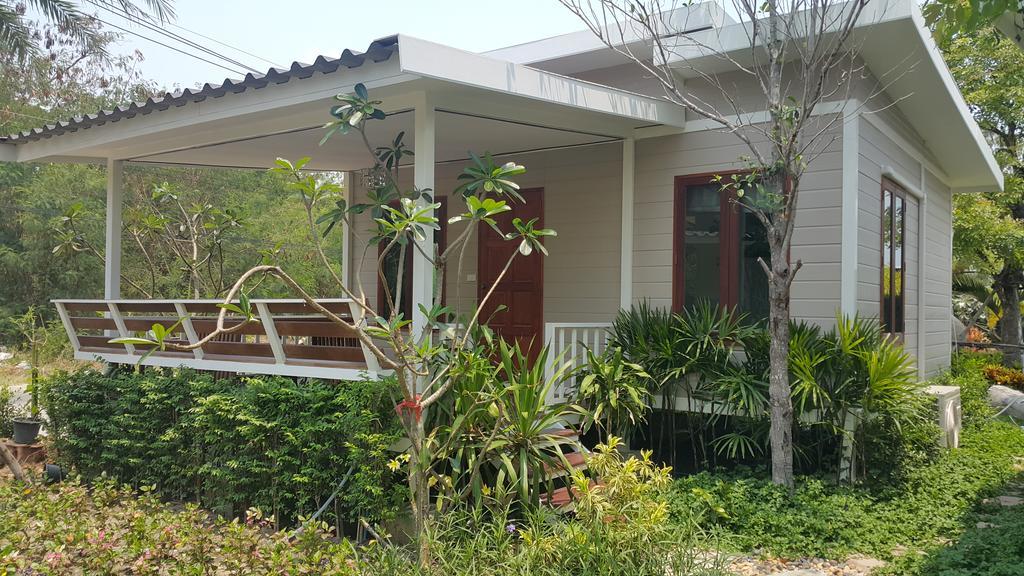 Oyo 75402 Villa Rayonghouse Ban Nong Sai Yong Eksteriør bilde